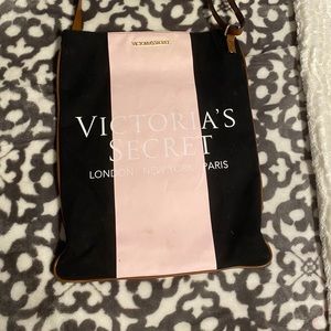 New, Victoria’s Secret medium sized tote.